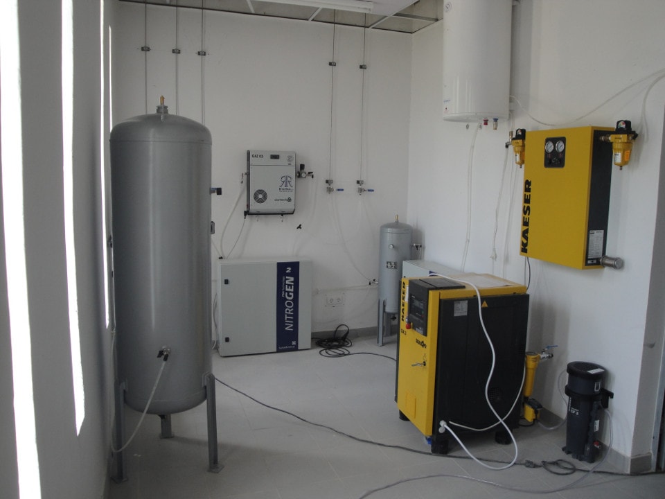 La sala de generación de gases del laboratorio agroalimentario de Santa Clara